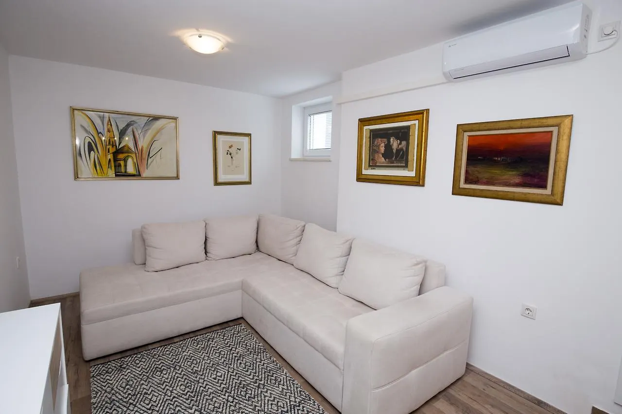 Sweet Apartment City Center Сплит