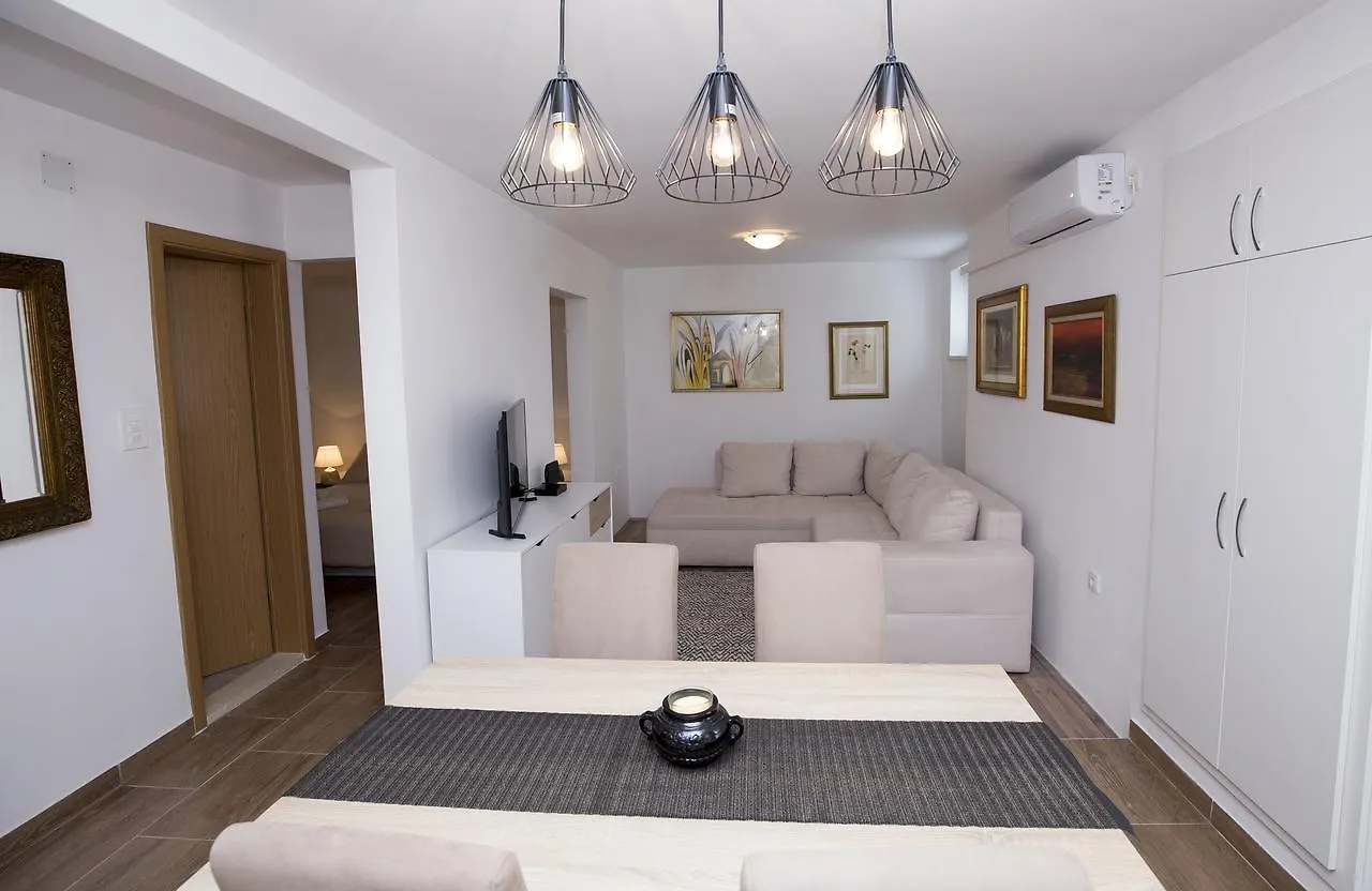 Sweet Apartment City Center Сплит